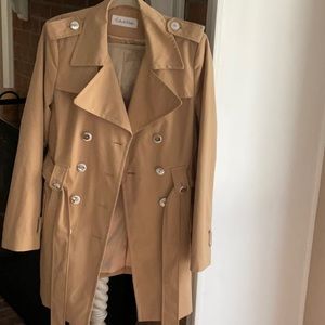 Calvin Klein women’s size M raincoat